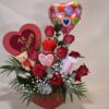 12 ROSAS EN CAJA CORAZÓN CON TAPA