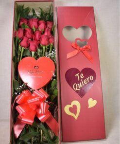 12 rosas en caja