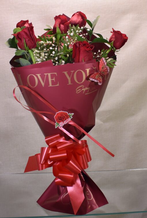 Ramo de 6 rosas rojas " I Love You "