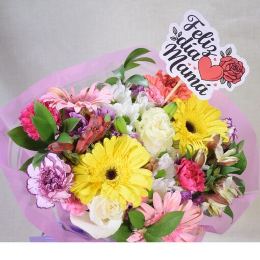 Ramo primaveral con rosas